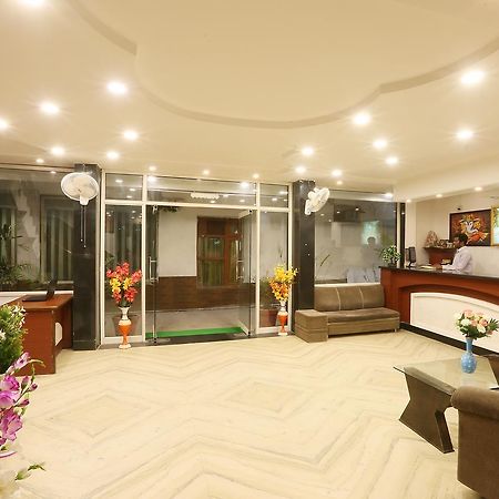 Hotel Katra Residency Exteriér fotografie