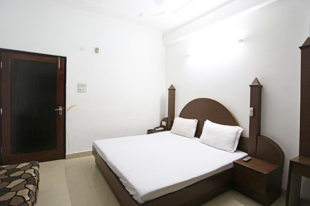 Hotel Katra Residency Exteriér fotografie