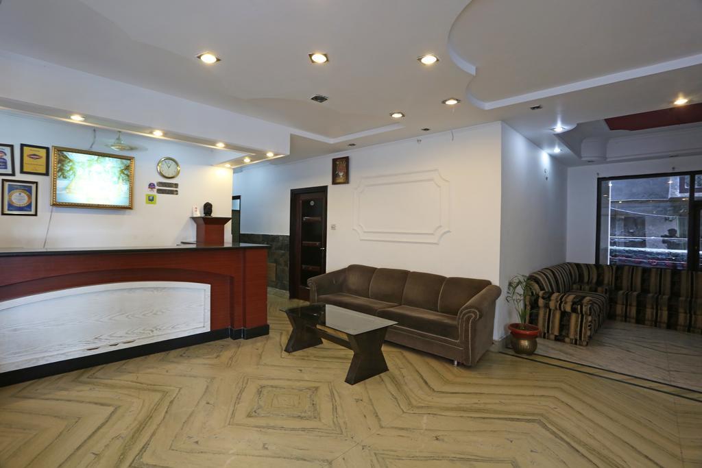 Hotel Katra Residency Exteriér fotografie