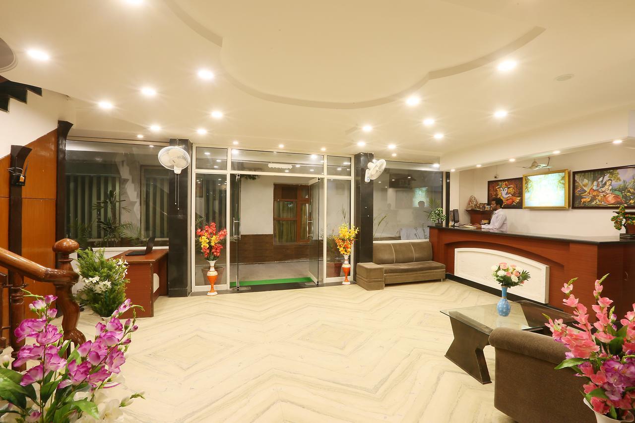 Hotel Katra Residency Exteriér fotografie