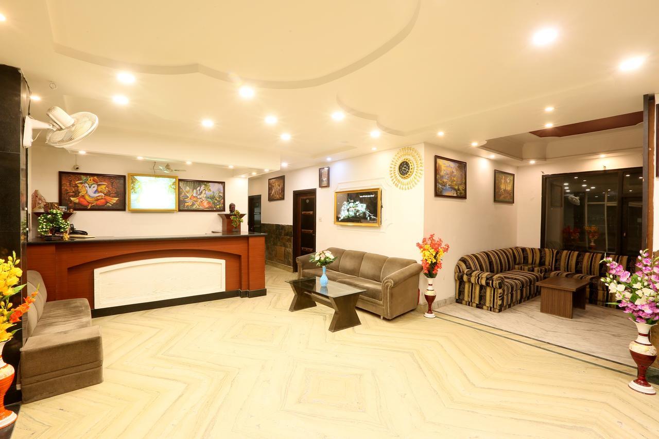 Hotel Katra Residency Exteriér fotografie